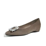 Темно-коричневый