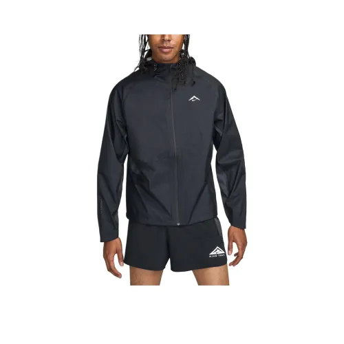 Nike Storm FIT Cosmic Peaks ADV Беговые Куртки и Пальто Мужской Черный Белый Вершина