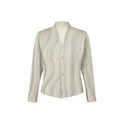 Homme Plissé Issey Miyake Твидовые Куртки и Пальто Мужские Сливочного цвета