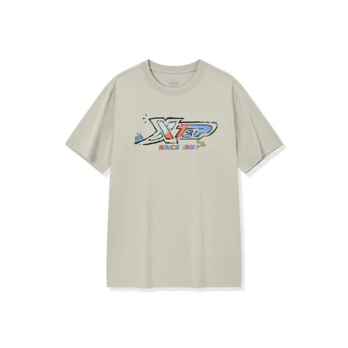 XTEP Sports Life Collection Latte Gray Мужская футболка с коротким рукавом