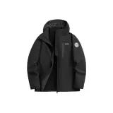 Призрачно черный