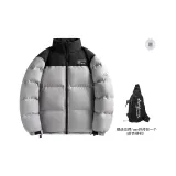 Серый (в комплекте с фирменной сумкой через плечо)