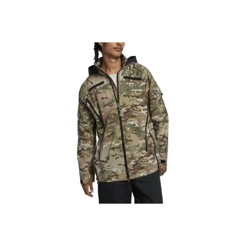 nike Куртки и Пальто Мужской Оливково-зеленый