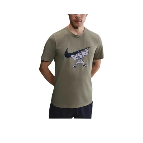 Nike Армейский зеленый Мужской T-рубашки