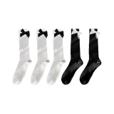 5 пар (3 белых + 2 черных)