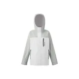 Белый и серый