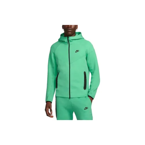 Nike Sportswear Tech Fleece WINDRUNNER Куртки и Пальто Мужской Зеленый