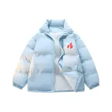 Светло-синий воротник, стойка, красный пламя