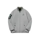 Дымчато-серый