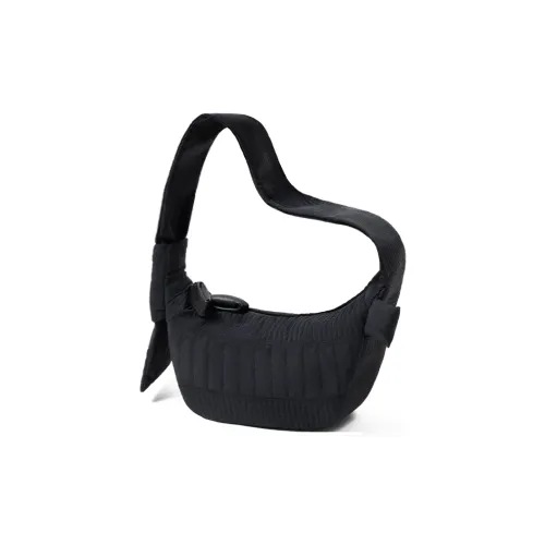 CLOUT CLOUD Нейлоновая сумка-пельмени через плечо маленькая унисекс разноцветная