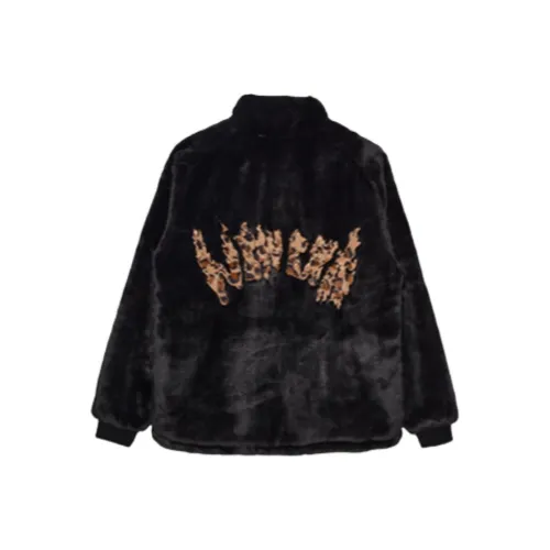 New Era Velvet Feel Куртка Унисекс Черный