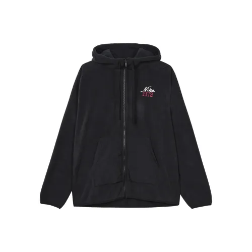 Nike Мужские черные куртки
