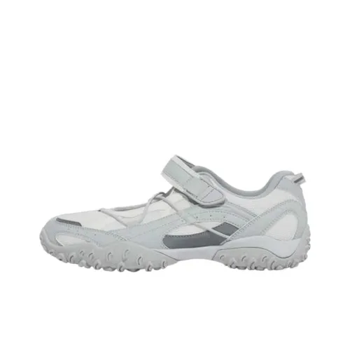FILA Eshape Повседневный Низкий Топ Серый Женский