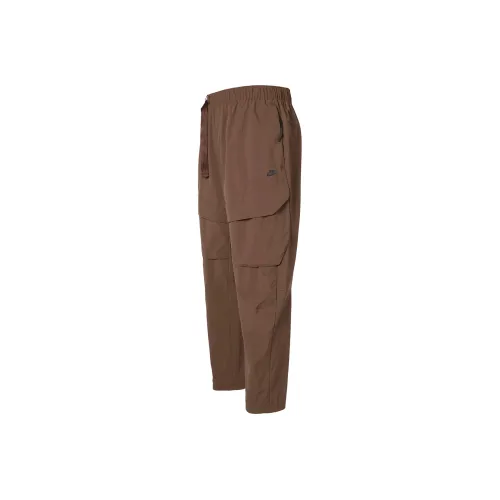 Nike SPORTSWEAR TECH PACK Коричневый Мужские Карго Брюки