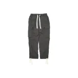 Дымчато-черный