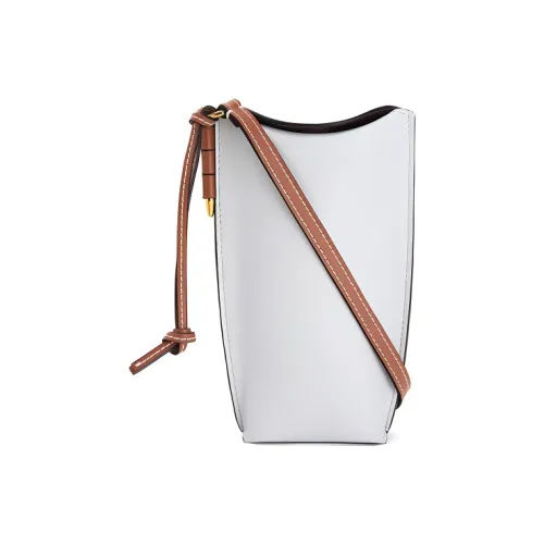 LOEWE Gate Pocket Мягкая Телячья Кожа Ведрообразная Сумка Сумка через плечо Женская Шалфейно-Серый