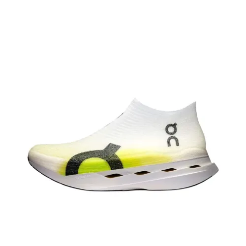 On Cloudboom Strike Slip Resistant Abrasion Resistant MID Топ Повседневный Беговые кроссовки Унисекс Белый Желтый