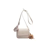 Экрю + Помпон Украшение