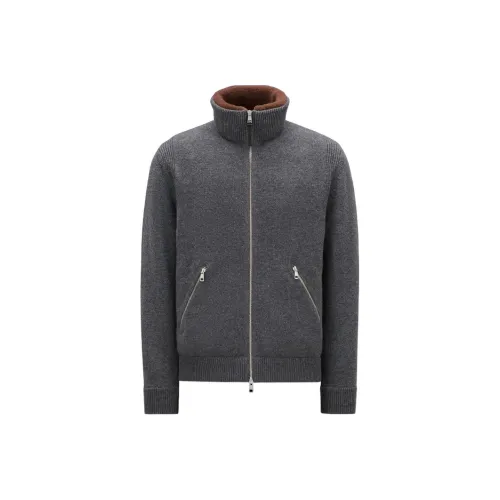 MONCLER Куртки и Пальто Мужской Серый