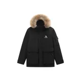 Призрачно черный