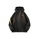 Призрачно черный