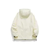 Светло-жёлтый