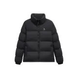 Призрачно черный