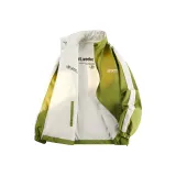 Трава зеленая