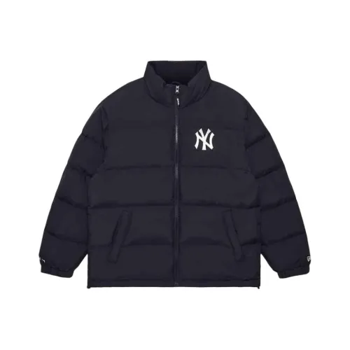 New Era Черный Унисекс Пуховики