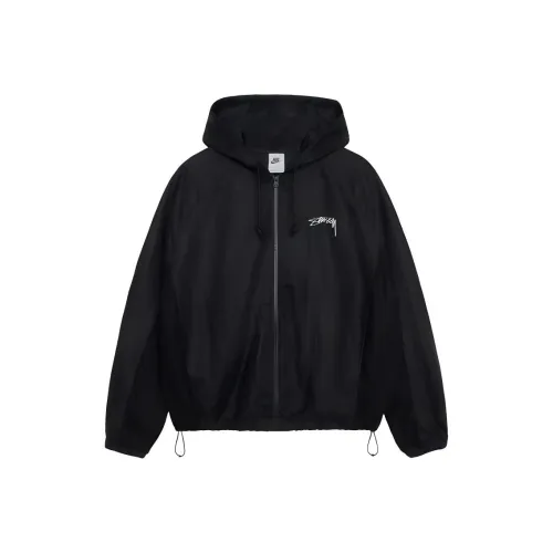 NIKE Черные Унисекс Куртки