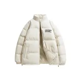 Молочно-белый