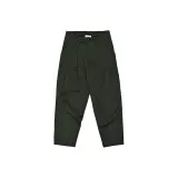 Темно-зеленый