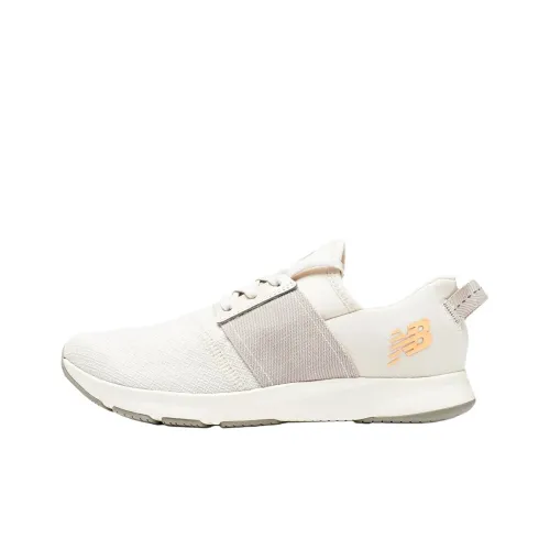New Balance Dynasoft Energize Low Топ Кроссовки для тренировок Женские Бежевые