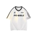 Белый с V-образным вырезом