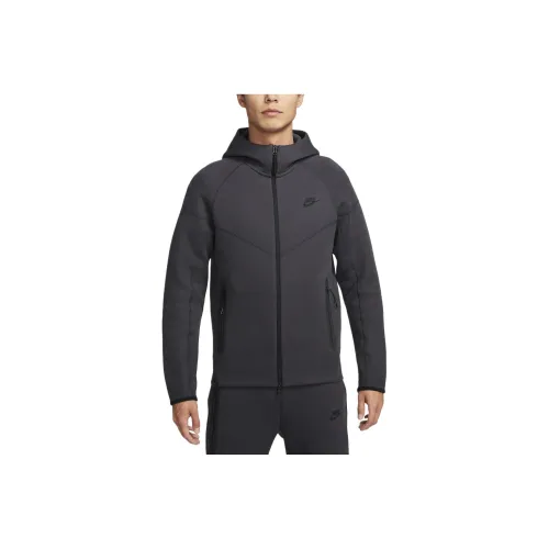 nike Sportswear Tech Fleece WINDRUNNER Куртки и пальто Мужской Угольный серый