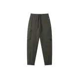 Армейский зеленый