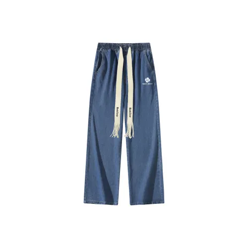 Черный клевер унисекс джинсы