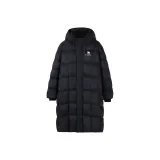 Призрачно черный