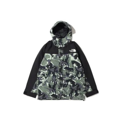 THE NORTH FACE Куртки и Пальто Мужской Зеленый