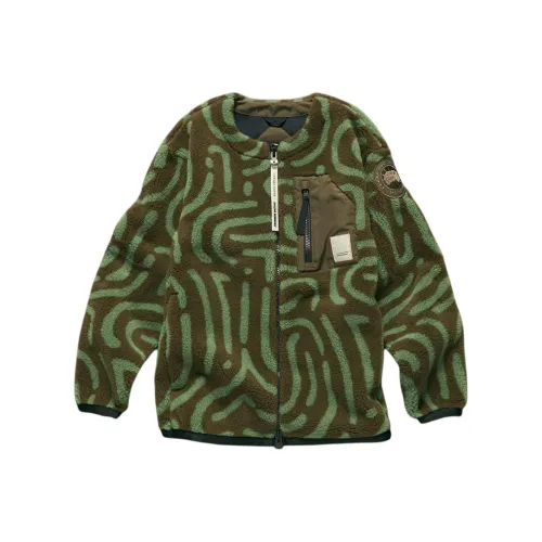 Canada Goose Армейский зеленый Унисекс Куртки