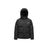 Призрачно черный