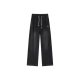 Современный черный