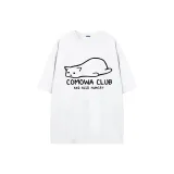 Белый ленивый щенок