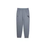 Холодный серый