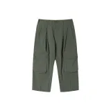 Тёмно-зелёный