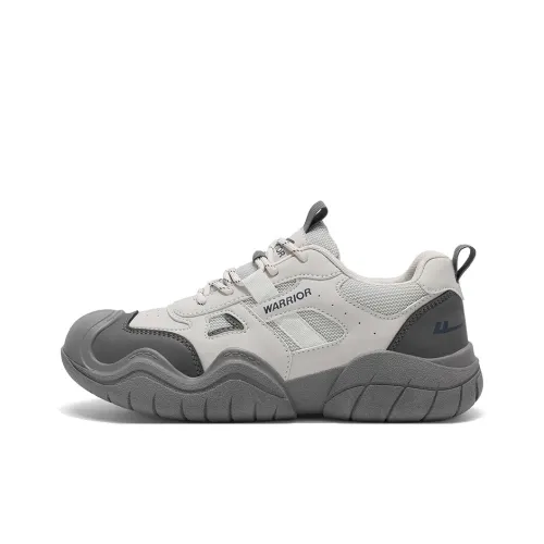 Warrior Альпинистские и туристические ботинки Низкие Темно-бежевый Светло-серый Мужской
