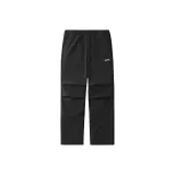 Призрачно черный