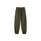 Армейский зеленый