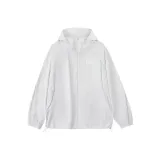 Light Gray (Минималистичный Серый Белый Логотип на груди)