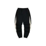 Глубокий черный / Светло-льняной